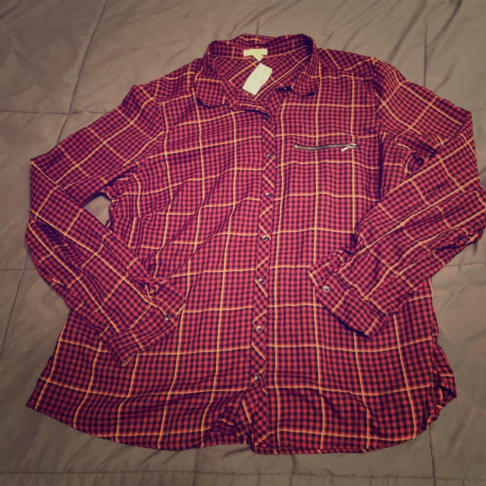 Women’s shirt